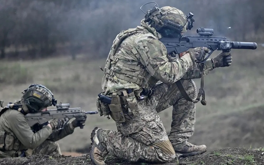 Ukraine đánh đòn nghi binh dọc sông Dnieper để phân tán lực lượng Nga?